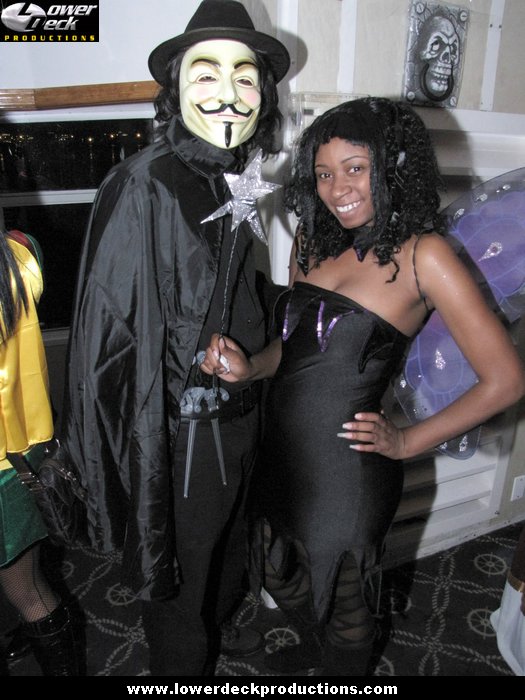 4thHalloweenGoesHollywood15.jpg