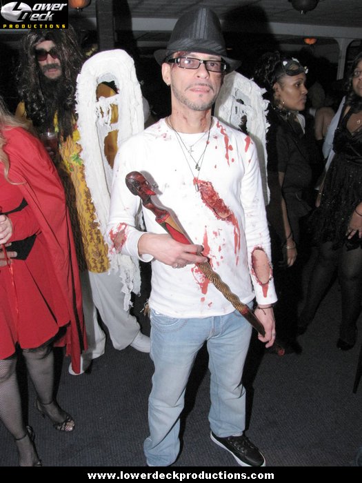 4thHalloweenGoesHollywood168.jpg